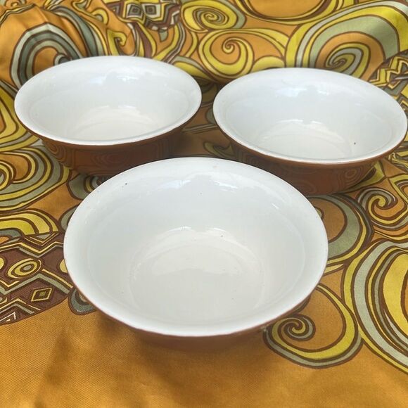 🥣 Vintage Hall Stoneware Bowls – Set of 3 | Retro Brown & White Glaze 🥣.🌸 - Picture 1 of 4